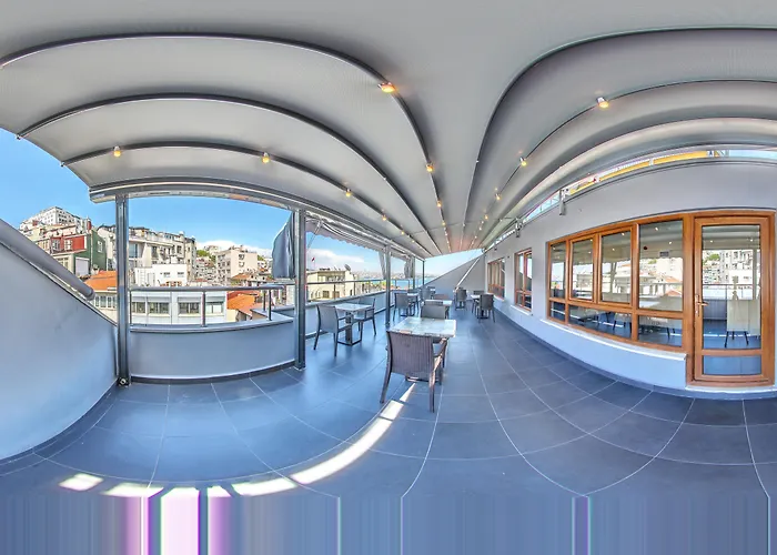 Cihangir Palace Hotel